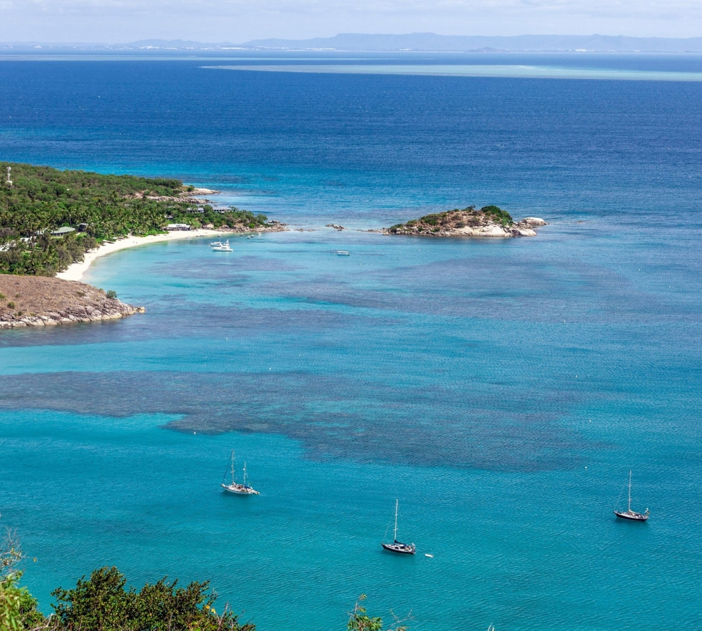 Lizard Island Yacht Charters Australia