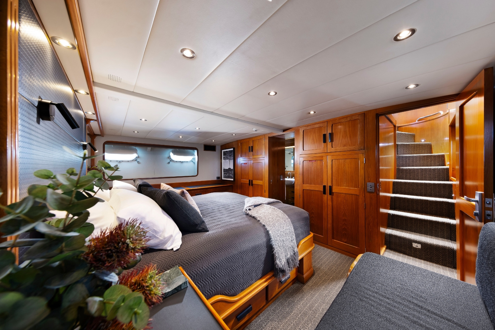 Phoenix One Superyacht Master Stateroom