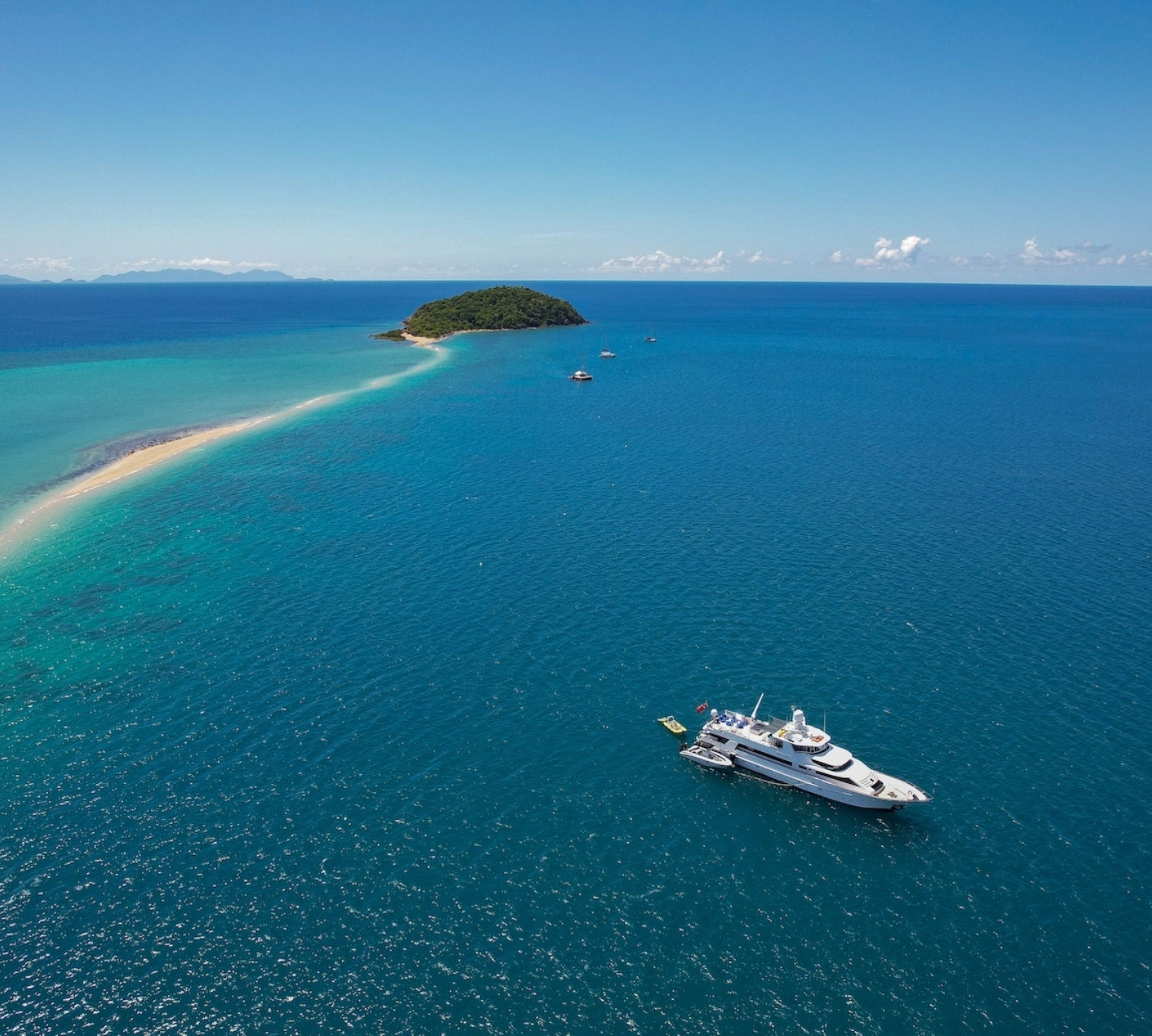 Whitsunday Islands Yacht Charters Australia
